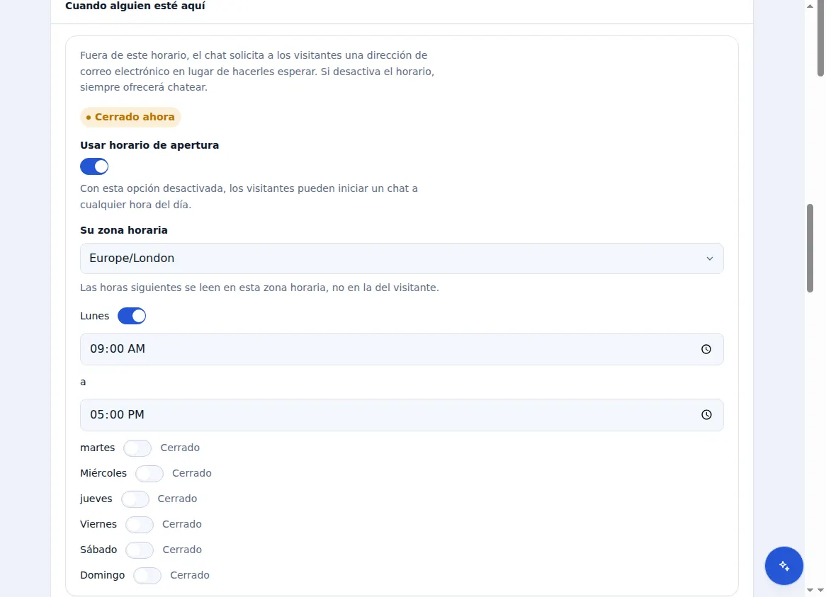 Horario de apertura en la configuración de Zinn® Chat: una zona horaria, un interruptor y horas para cada día