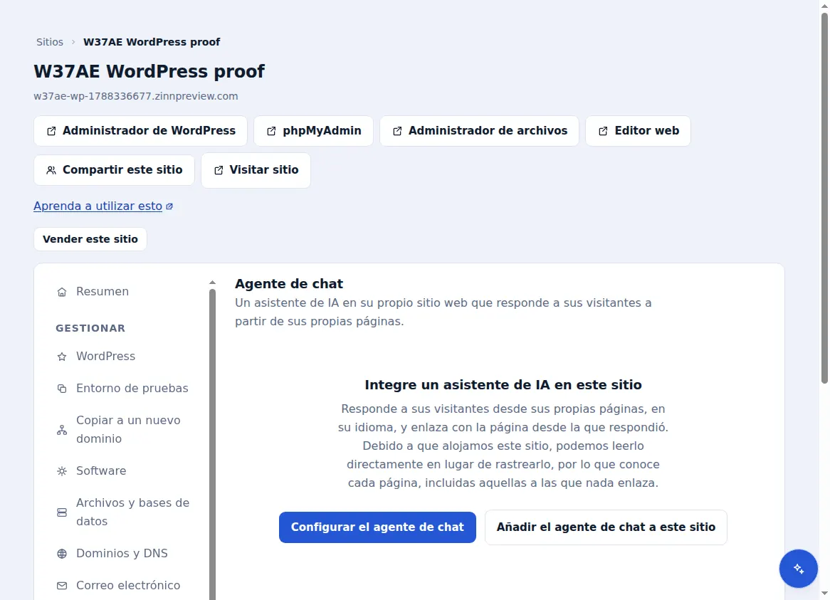 La pestaña del agente de chat para un sitio alojado, que ofrece añadir un asistente de inteligencia artificial al mismo